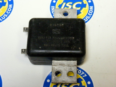 <B>Cutler-Hammer - </B>9-1588-1 Current Transformer